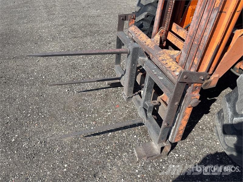 Tovel 6-44-48 6000 lb 4x4 Rough Terrain Forklift Rough terrain trucks