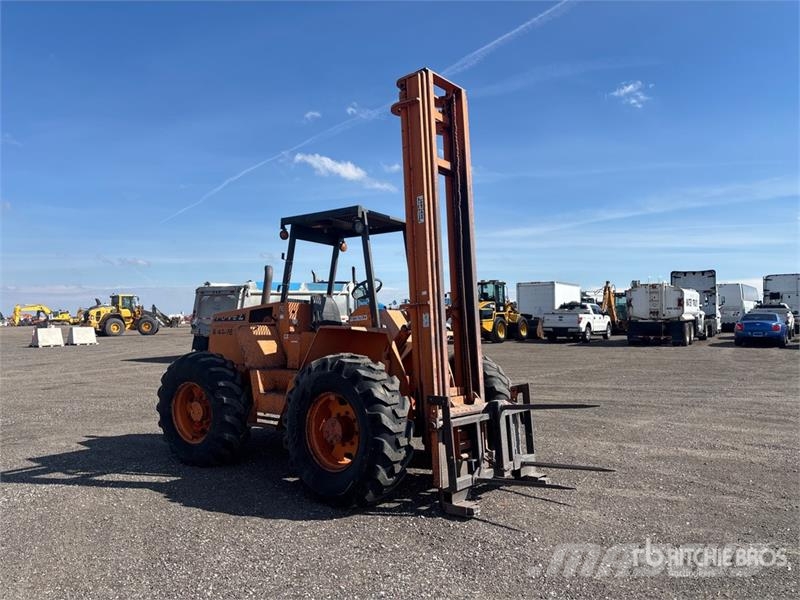 Tovel 6-44-48 6000 lb 4x4 Rough Terrain Forklift Rough terrain trucks