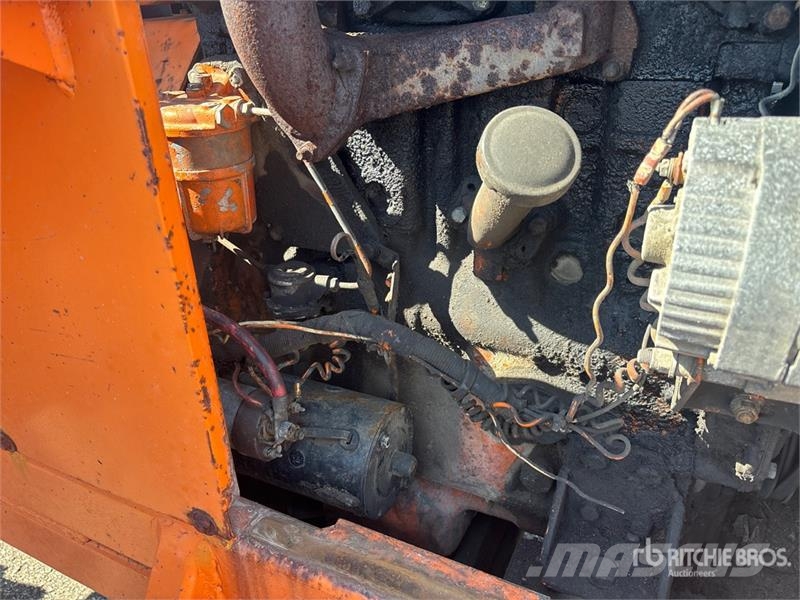 Tovel 6-44-48 6000 lb 4x4 Rough Terrain Forklift Rough terrain trucks