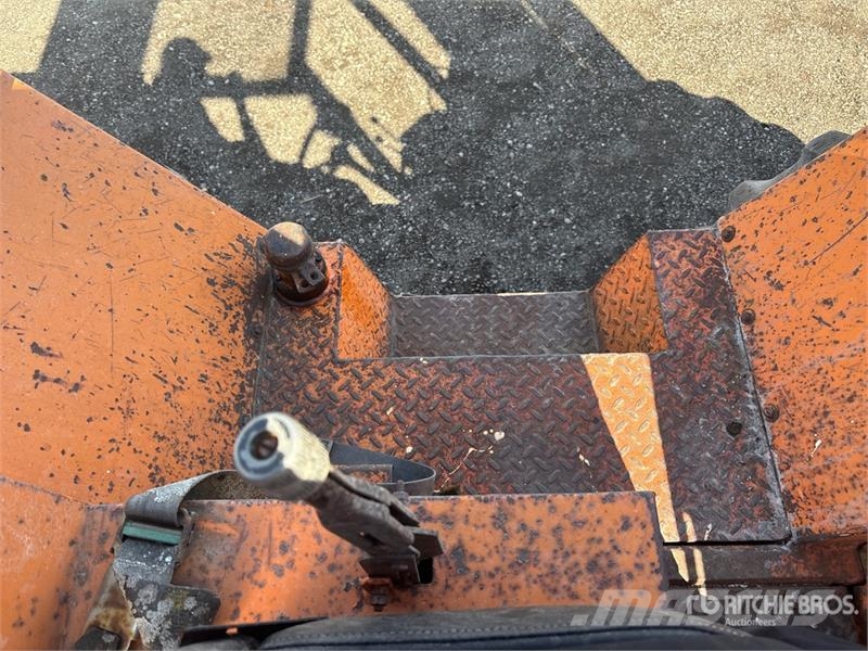 Tovel 6-44-48 6000 lb 4x4 Rough Terrain Forklift Rough terrain trucks