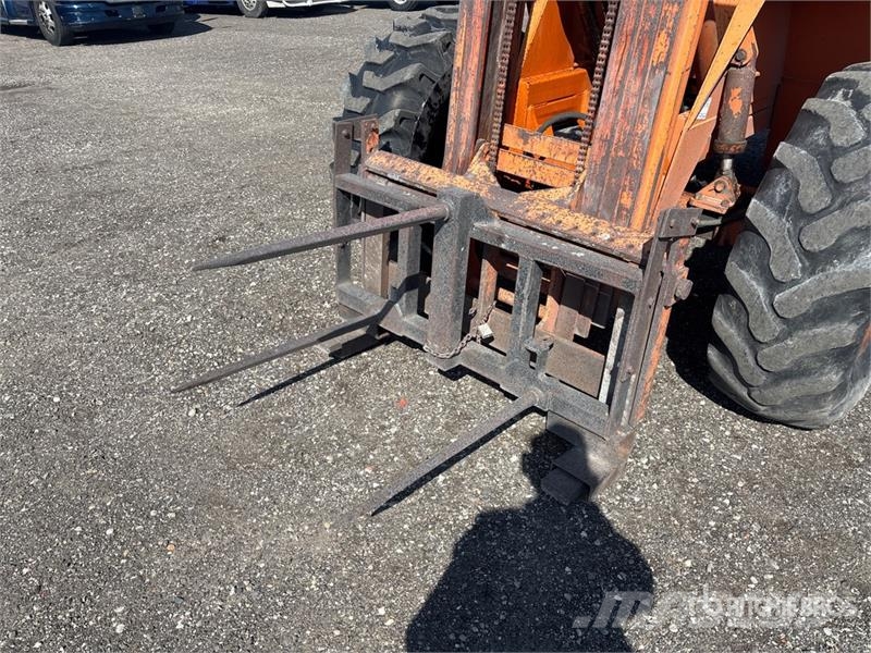 Tovel 6-44-48 6000 lb 4x4 Rough Terrain Forklift Rough terrain trucks