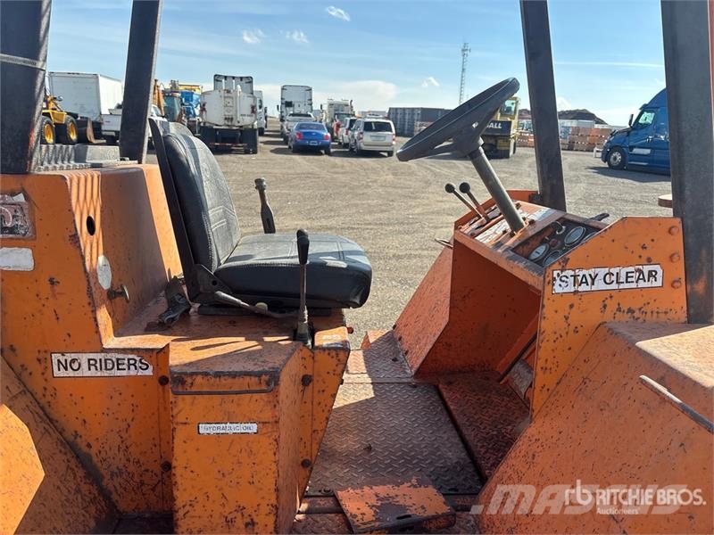 Tovel 6-44-48 6000 lb 4x4 Rough Terrain Forklift Rough terrain trucks