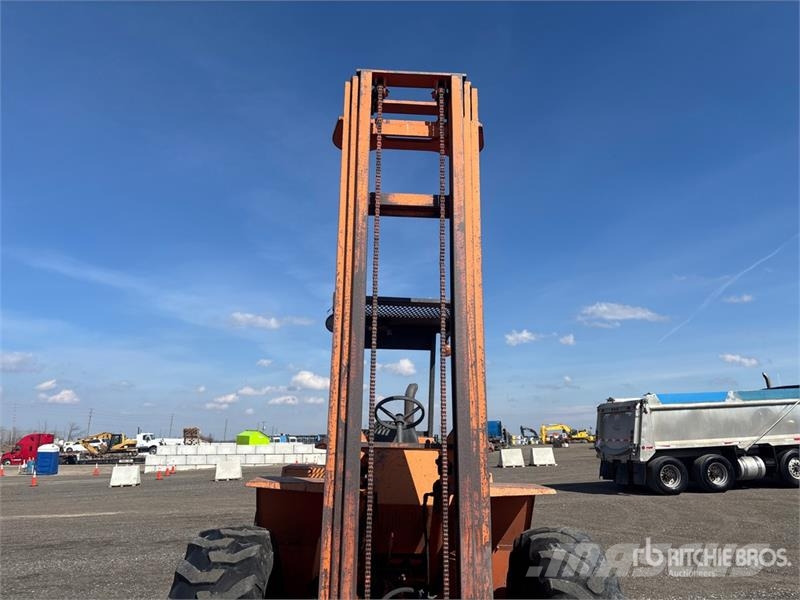Tovel 6-44-48 6000 lb 4x4 Rough Terrain Forklift Rough terrain trucks