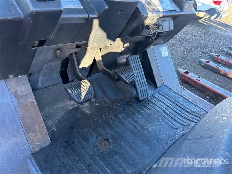 Toyota 02-7FG20 2000 kg Forklift Kahveltõstukid - muud