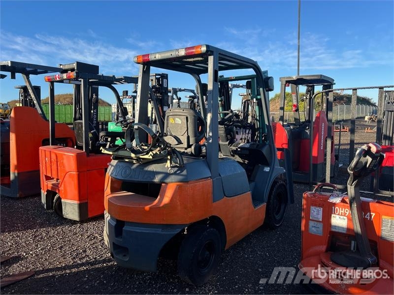 Toyota 02-7FG20 2000 kg Forklift Kahveltõstukid - muud