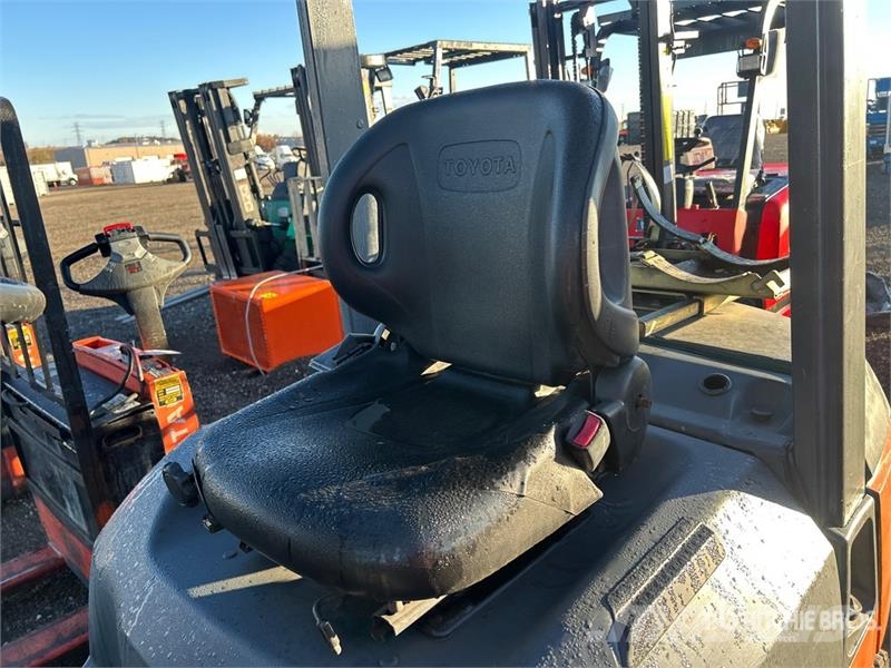 Toyota 02-7FG20 2000 kg Forklift Kahveltõstukid - muud