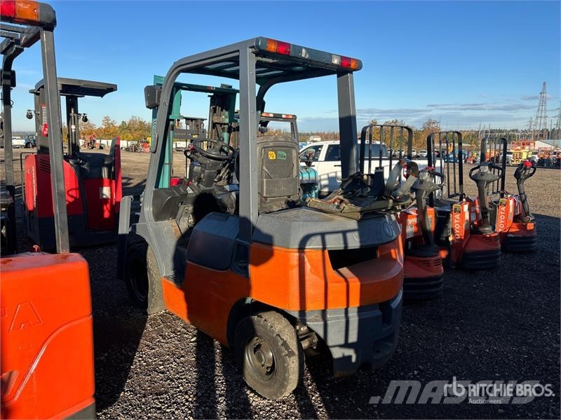 Toyota 02-7FG20 2000 kg Forklift Kahveltõstukid - muud