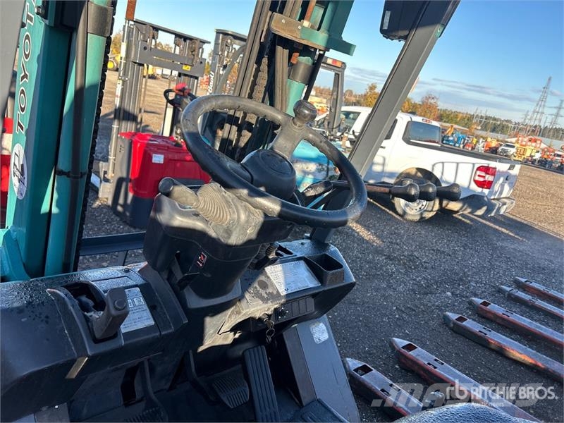 Toyota 02-7FG20 2000 kg Forklift Kahveltõstukid - muud