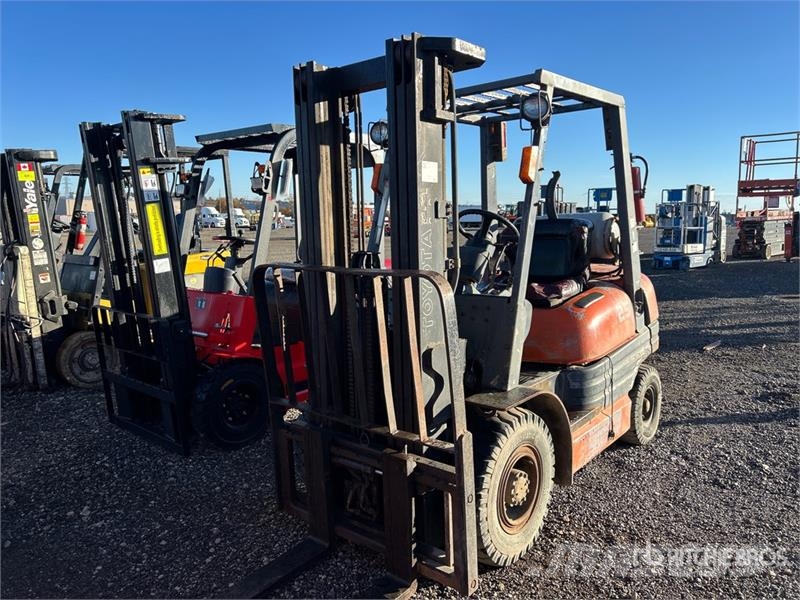 Toyota 42-6FGU25 3750 lb Forklift Kahveltõstukid - muud