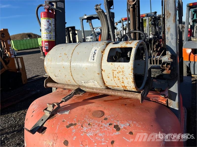 Toyota 42-6FGU25 3750 lb Forklift Kahveltõstukid - muud