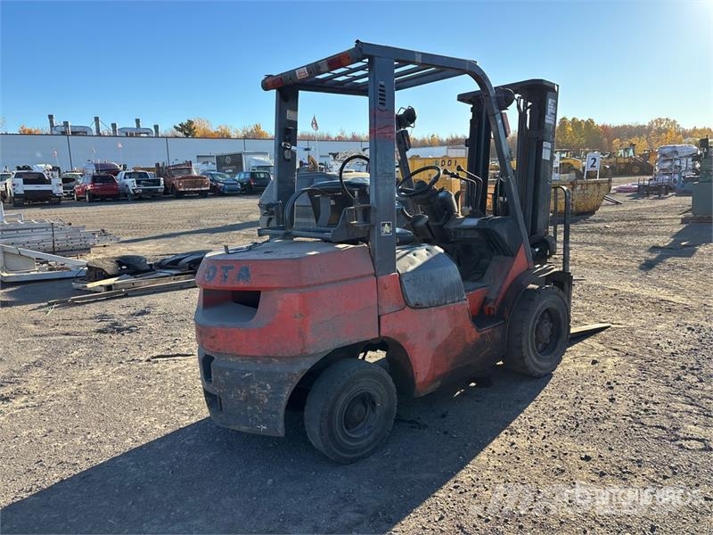 Toyota 7FGU30 5460 lb Forklift شاحنات ذات رافعات شوكية - أخرى