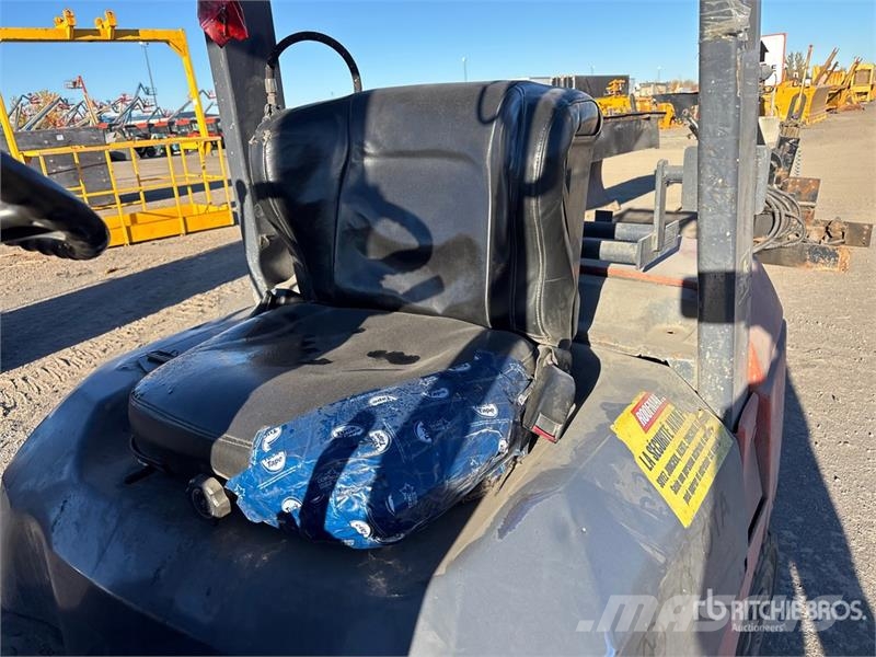 Toyota 7FGU30 5460 lb Forklift شاحنات ذات رافعات شوكية - أخرى