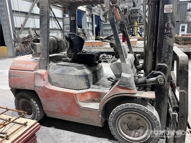 Toyota 7FGU35 Forklift Kahveltõstukid - muud