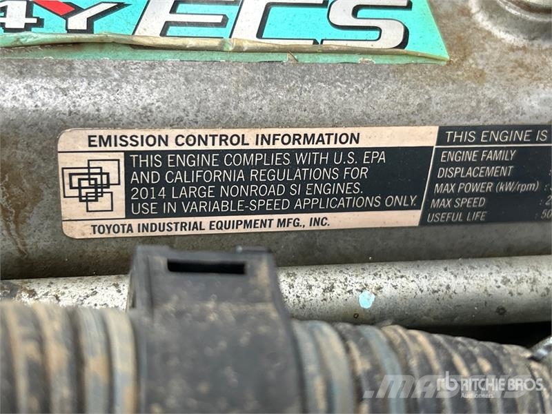 Toyota 8FGU25 4500 lb Cushion Tire Forklift Kahveltõstukid - muud