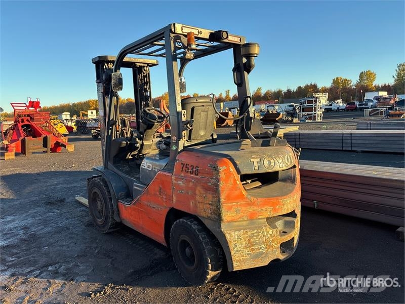 Toyota 8FGU30 5820 lb Cushion Tire Forklift Інше