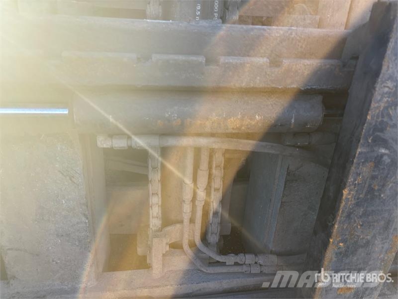 Toyota 8FGU30 5820 lb Cushion Tire Forklift Інше