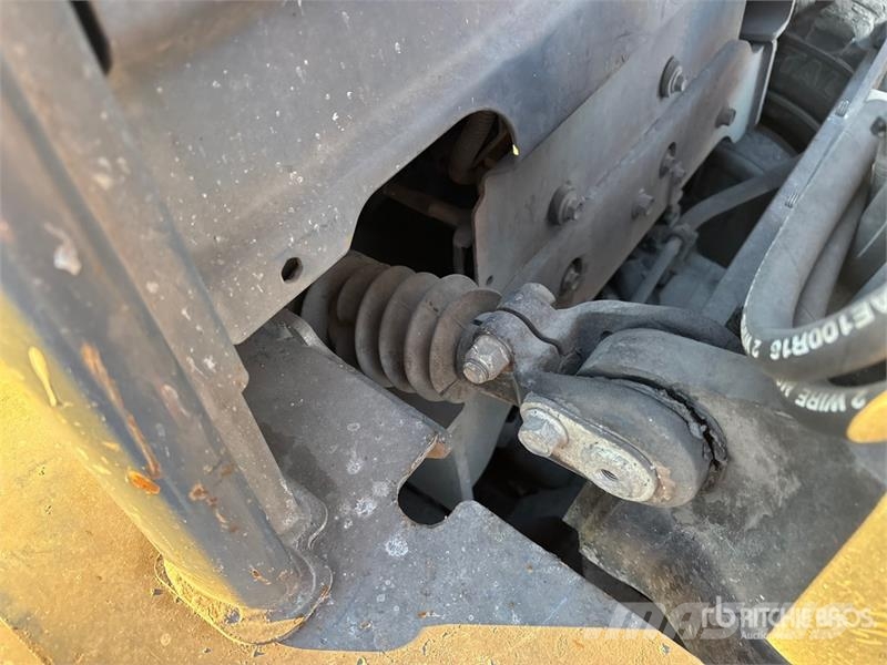 Toyota 8FGU30 5820 lb Cushion Tire Forklift Інше