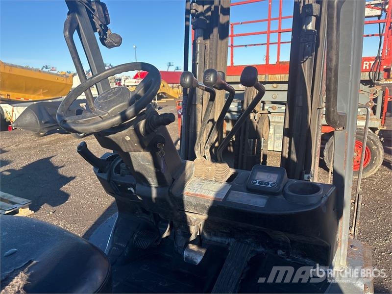 Toyota 8FGU30 Forklift Інше