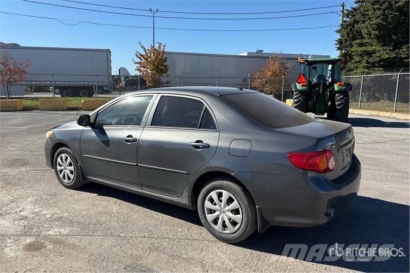 Toyota Corolla CE Coches