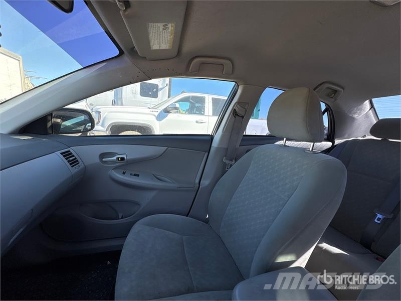 Toyota Corolla CE Coches