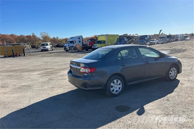 Toyota Corolla CE Coches
