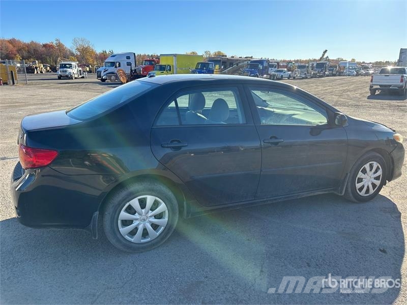 Toyota Corolla CE Coches