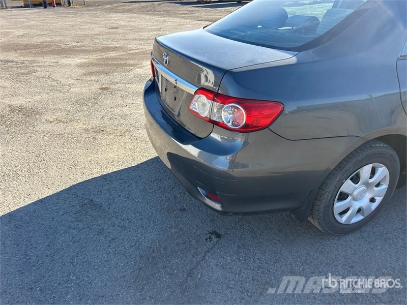 Toyota Corolla CE Coches