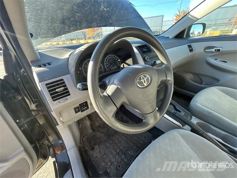 Toyota Corolla CE Coches
