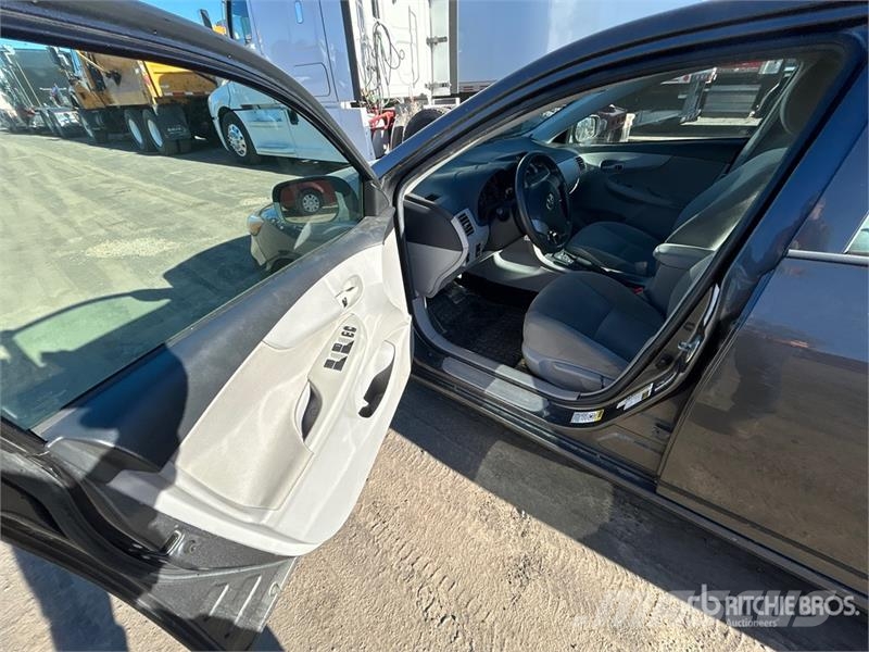 Toyota Corolla CE Coches