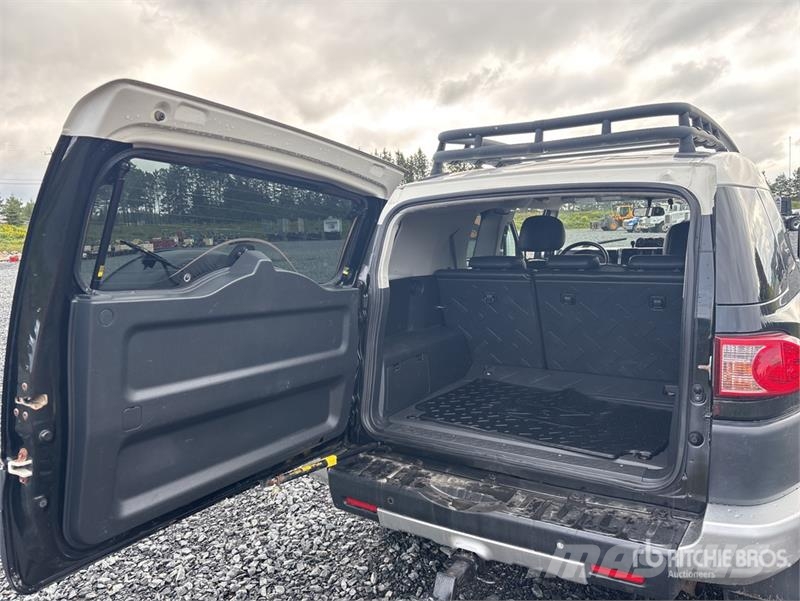 Toyota FJ Cruiser Coches
