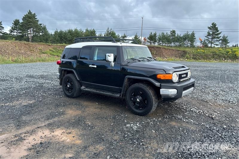 Toyota FJ Cruiser Coches