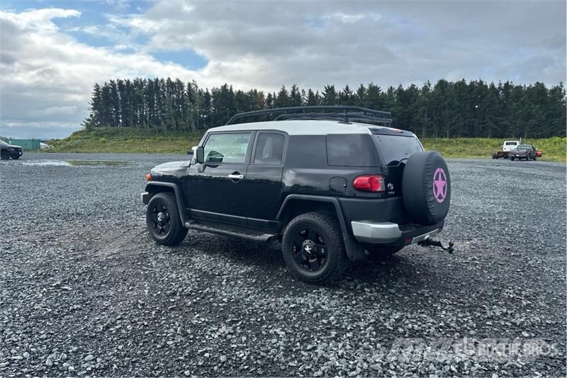 Toyota FJ Cruiser Coches