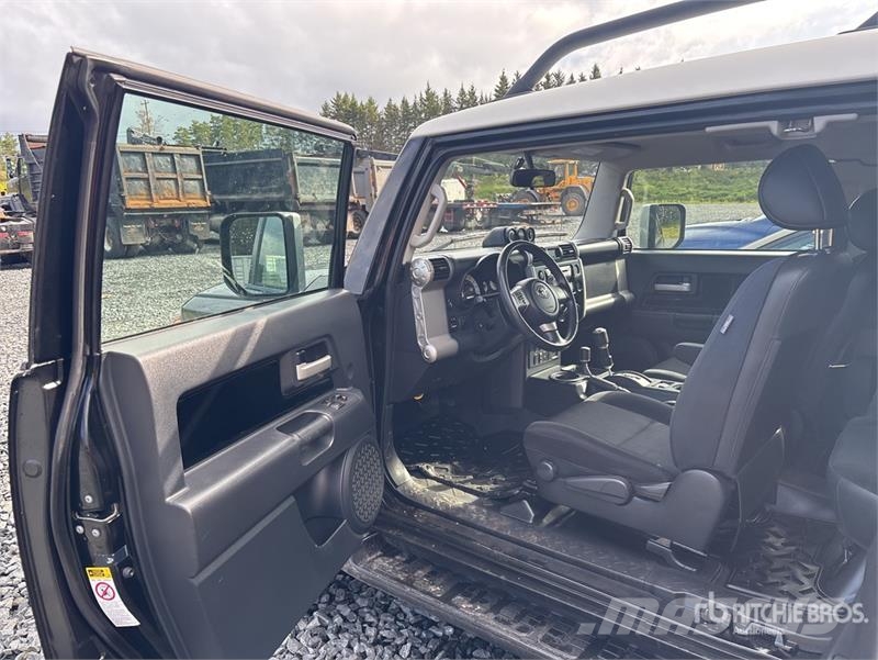 Toyota FJ Cruiser Coches