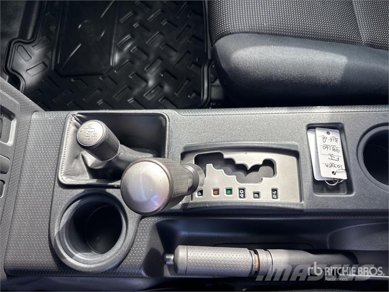 Toyota FJ Cruiser Coches