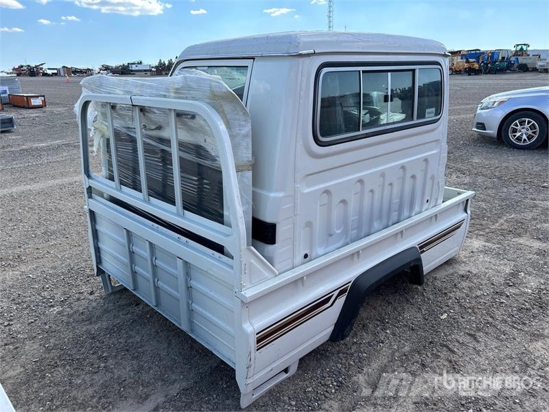 Toyota Land Cruiser 70 Series Truck Cab (Unused) Кабини