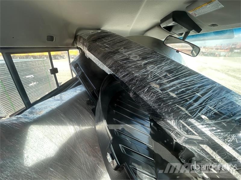 Toyota Land Cruiser 70 Series Truck Cab (Unused) Кабини