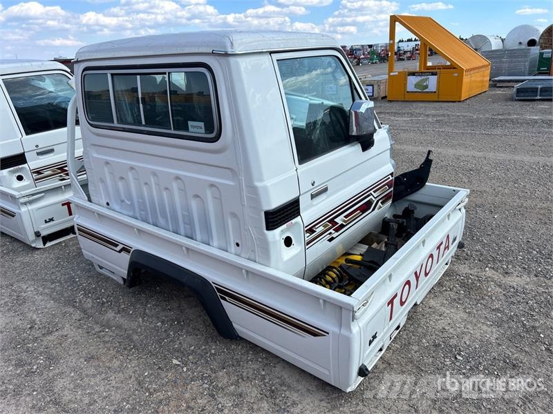 Toyota Land Cruiser 70 Series Truck Cab (Unused) Кабини