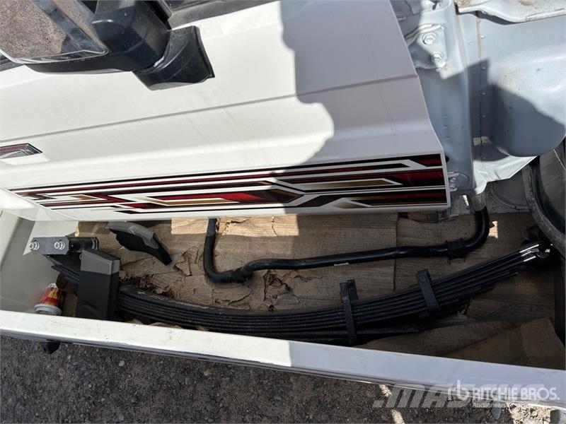 Toyota Land Cruiser 70 Series Truck Cab (Unused) Кабини