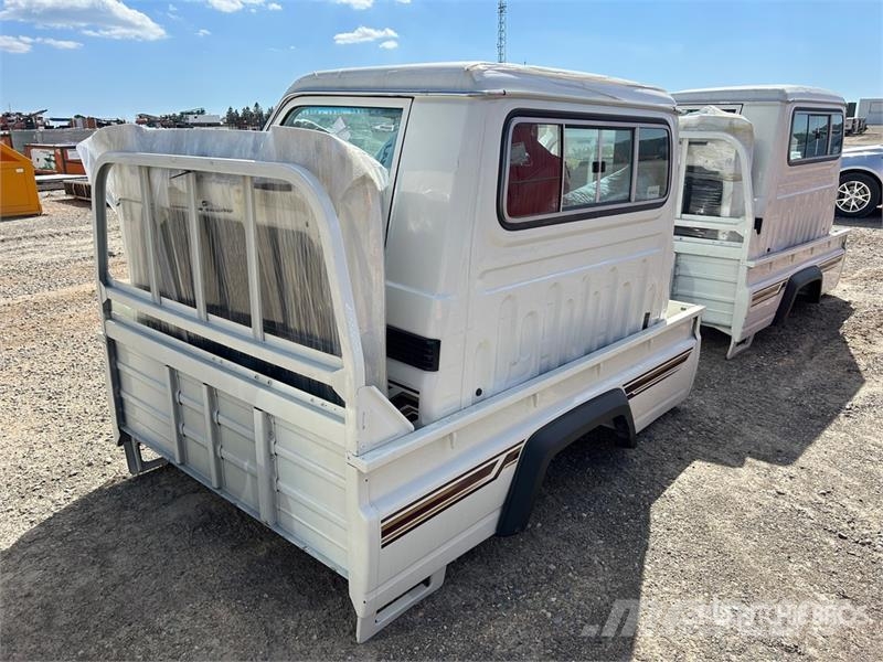Toyota Land Cruiser 70 Series Truck Cab (Unused) Кабини