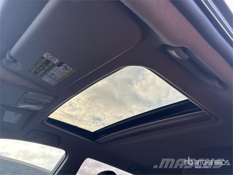 Toyota RAV4 Sport 4WD SUV Coches
