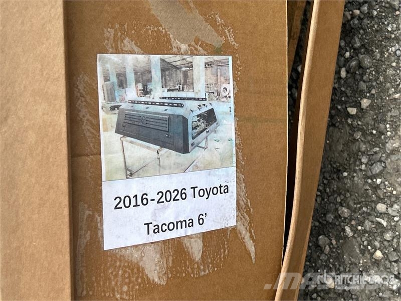Toyota Tacoma 2016-2026 Toyota Tacoma 6' Canopy (Unused) Drugi deli