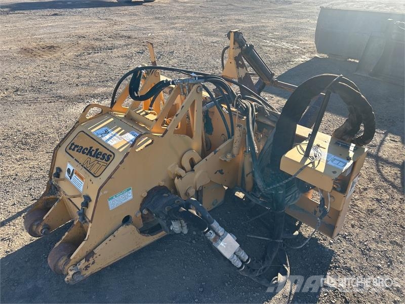 Trackless Hydraulic 15 in Rotating Cold Planer Attachment - Andere Zubehörteile