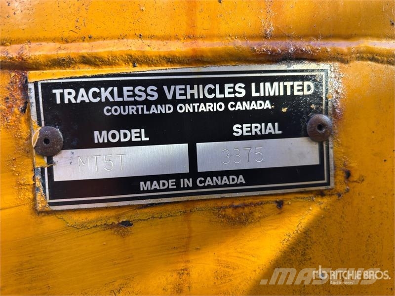 Trackless MT5T Municipal Tractor Būvniecība- Citi