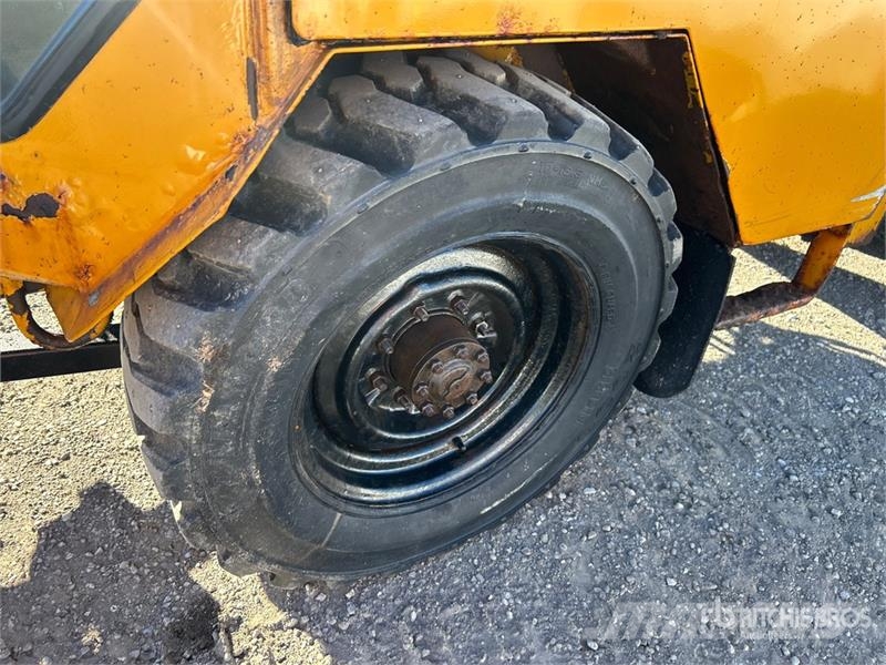 Trackless MT5T Municipal Tractor Būvniecība- Citi