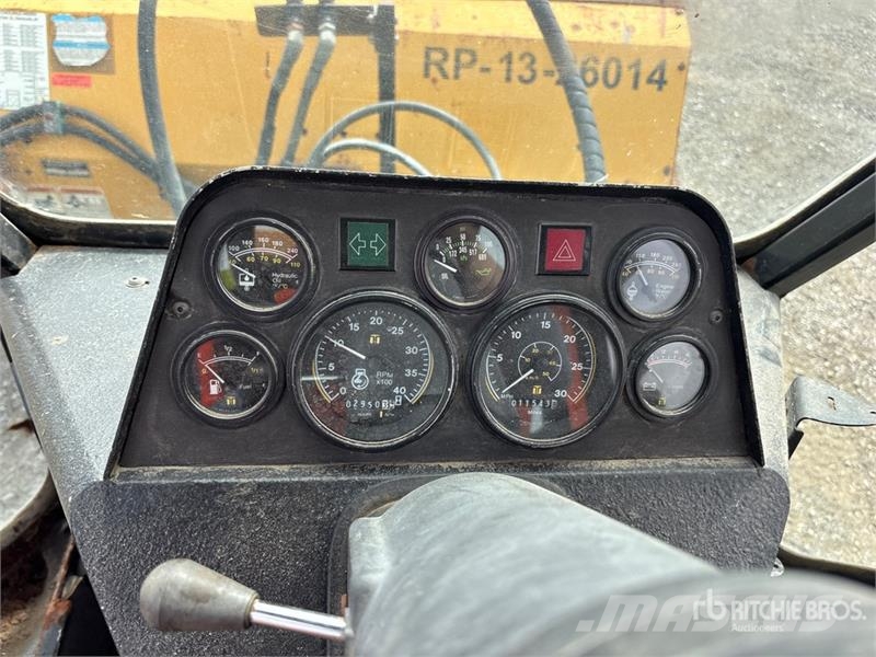 Trackless MT6 Municipal Tractor Строителство - Други