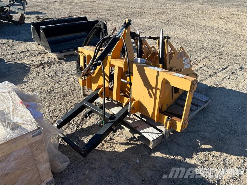 Trackless MTCP 18 in Cold Planer Attachment Freze za asfalt