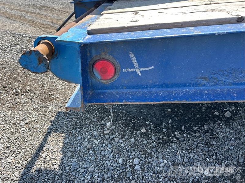 Trail King 24 ft T/A Equipment Trailer Oprijwagen
