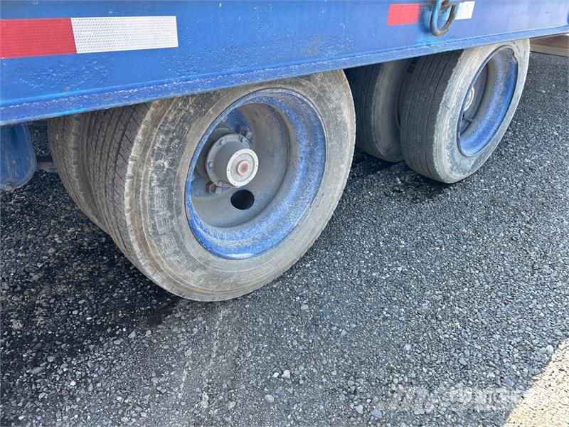 Trail King 24 ft T/A Equipment Trailer Oprijwagen