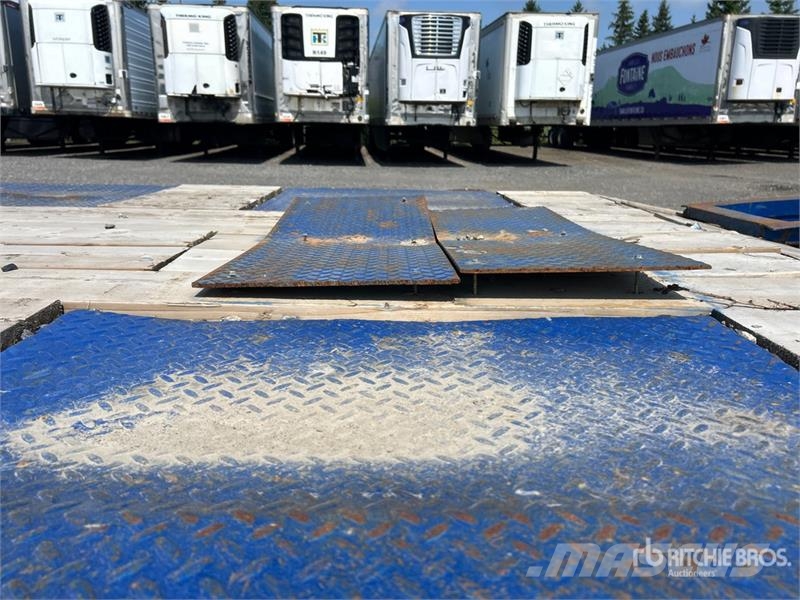 Trail King 24 ft T/A Equipment Trailer Oprijwagen