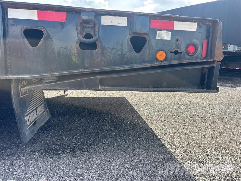 Trail King 53 ft Tri/A Hydraulic Tail Trailer Dieplader